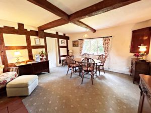 Dining Room- click for photo gallery
